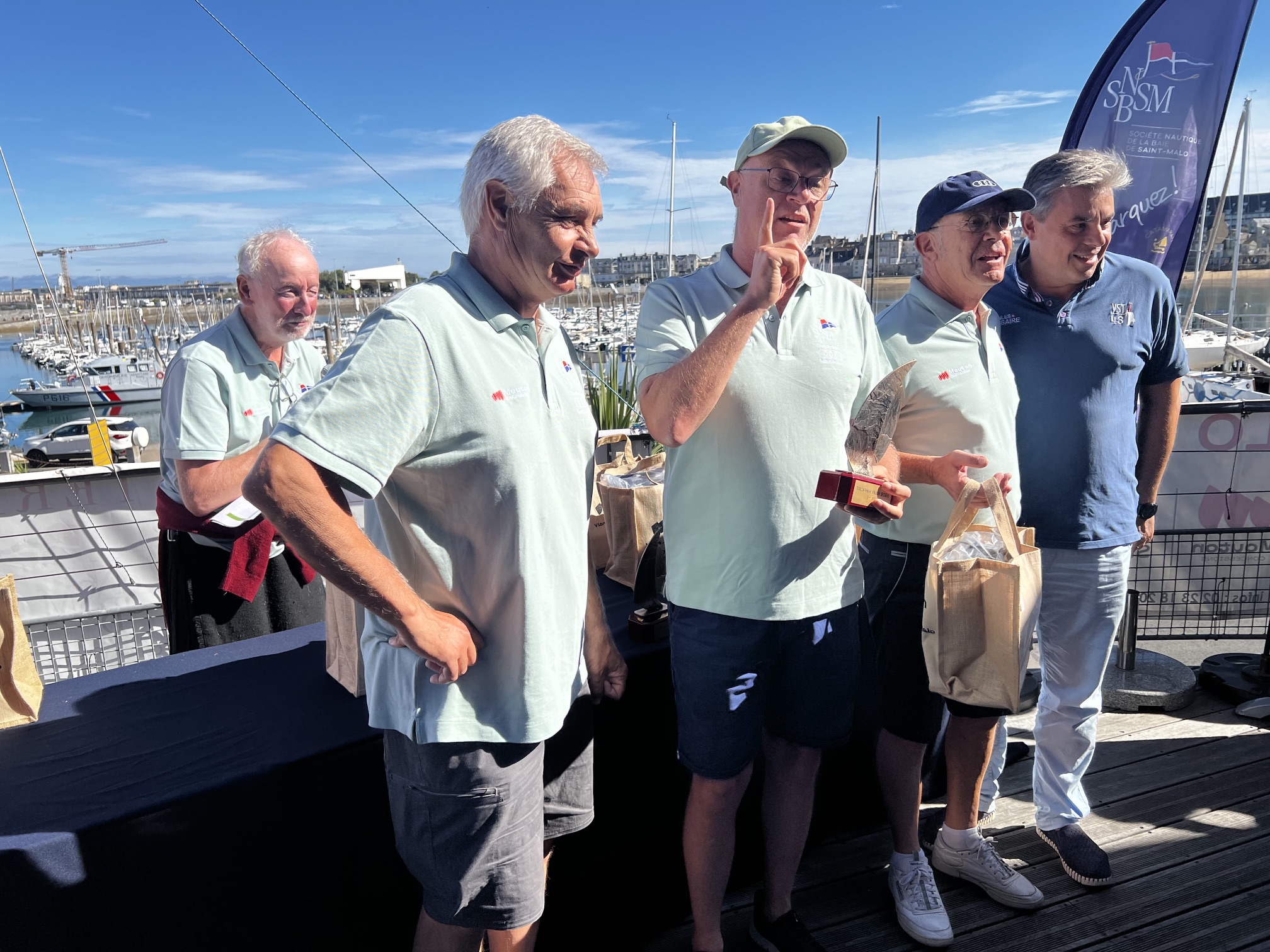 François-René CARLUER et Franck-Yves ESCOFFIER vainqueurs en IRC